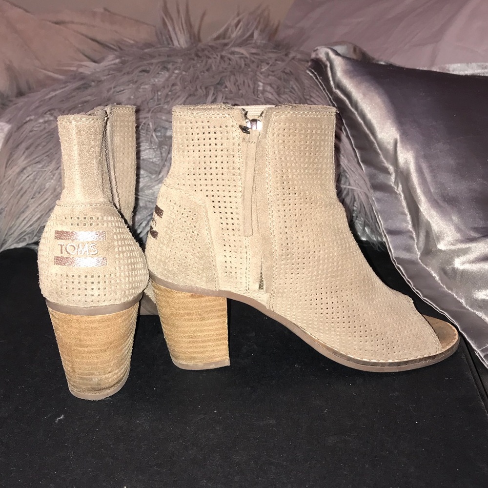 TOMS booties 👡